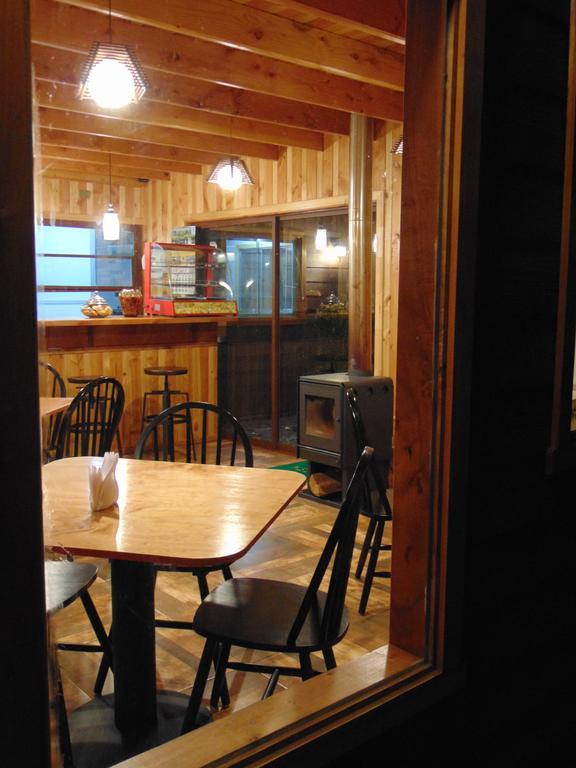 Cafe & Hostal Acurruka Curacautín エクステリア 写真